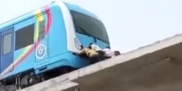 Blue Line Rail: Video Clip of People Pushing Train Doctored, Says Lagos Govt