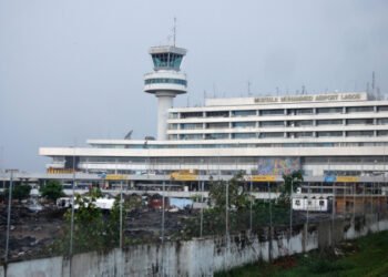 OPINION | The Lagos Airport ‘Show Me Love’ Parade, By Anastasia E. Ugwuanyi | METROWATCH