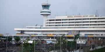 OPINION | The Lagos Airport ‘Show Me Love’ Parade, By Anastasia E. Ugwuanyi | METROWATCH