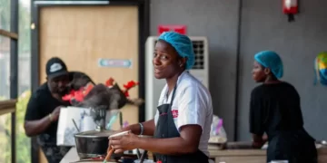 Chef Hilda Baci Surpasses 96-hour Target, Achieves 100 Hours of Marathon Cooking | METROWATCH