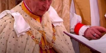 King Charles III Takes Oath of Office | METROWATCH