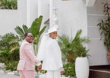 No One’s Opinion Counts, Says Bride Who Wore Suit, Trousers On Wedding Day | METROWATCH