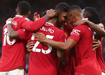 Man Utd humiliates Chelsea to secure Champions League spot | METROWATCH