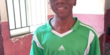 New Record Set! Latonna Azuokeke, 15-year-old UTME Candidate, Scores 99 Marks in Mathematics | METROWATCH