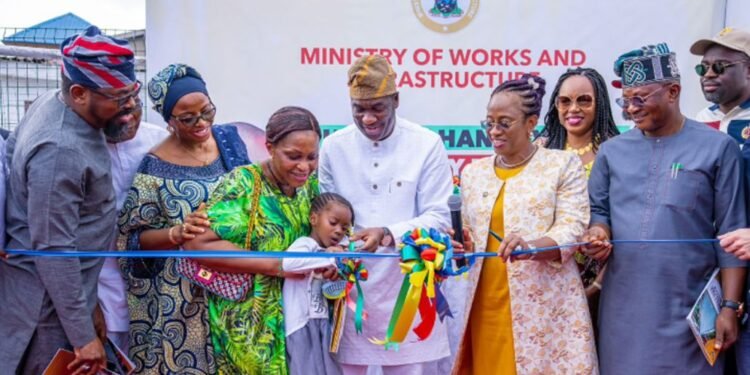 *Lagos Deputy Gov. Dr Obafemi Hamzat inaugurating Jimoh Odutola Road, Surulere, Lagos