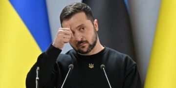 Zelensky Visits International Criminal Court During Netherlands Trip | METROWATCH