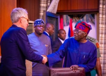 PHOTOS: Tinubu Receives US Assistant Secretary of State at State House | METROWATCH