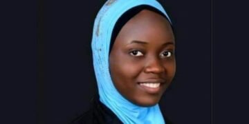 Obaseki Offers Edo-born LASU Record-setting First Class Graduate, Yusuf Aminat, Automatic Employment | METROWATCH