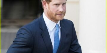 Prince Harry to Appear in UK Court — first British Royal in 130-years | METROWATCH