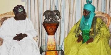 PHOTO | Tinubu Meets Sanusi, ex-CBN Governor, at Presidential Villa | METROWATCH