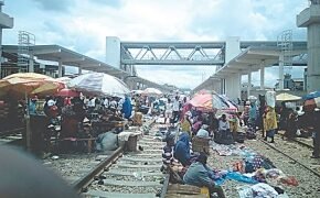 Hawkers, Scavengers take over $1.6bn Rail Tracks in Lagos | METROWATCH