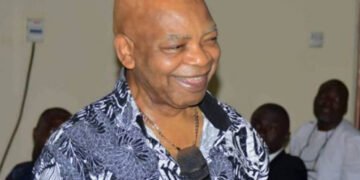 Billionaire Arthur Eze Donates N200m to Azman University, Kano | METROWATCH