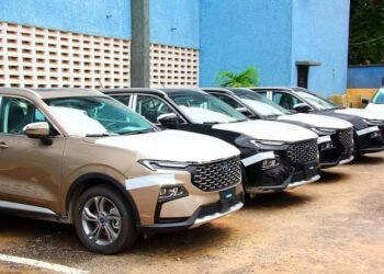 PHOTOS | Lagos Govt Presents Official Vehicles to Permanent Secretaries | METROWATCH