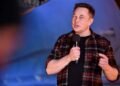 Elon Musk Sets Temporary Reading Limits on Twitter | METROWATCH