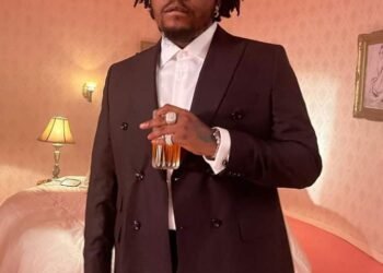 Pastors are ‘Cashing Out,’ God You Fit Call Me Too — Olamide | METROWATCH