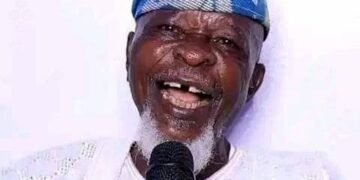 Nollywood Stars Felicitates with Veteran Actor ‘Baba Agbako’ at 100 | METROWATCH
