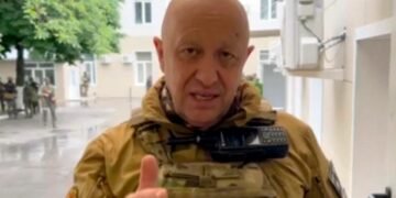 Russian Mercenary Chief And President Putin’s Ally Yevgeny Prigozhin, 9 Others Die In Plane Crash | METROWATCH