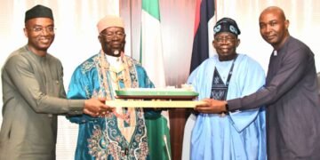 Tinubu Hosts NLNG Team, Gives Fresh Insight into His Vision for Youths | METROWATCH