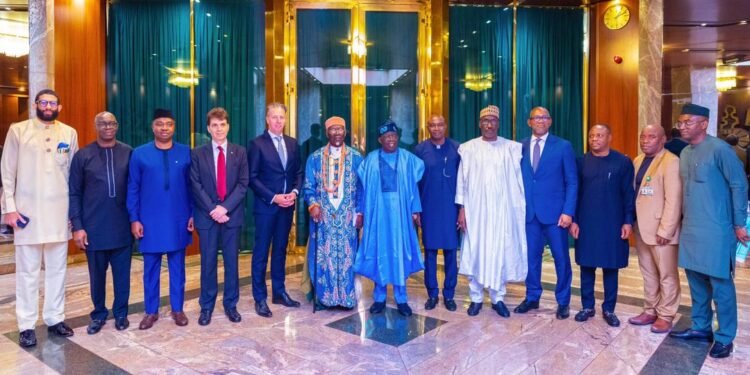 *President Bola Tinubu (GCFR) with members of Nigeria LNG Limited’s Board of Directors after a visit to the President at the State House…recently.