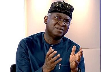 Fashola Denies Drafting Judgment for Presidential Tribunal | METROWATCH