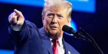 Trump Calls New Indictment ‘Rigged, Witch Hunt’ | METROWATCH