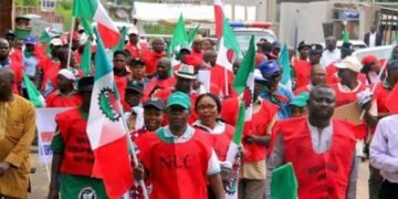 Nigerian Labour Union, NLC Shuts Down Government Offices, Banks in Kano, Abuja | METROWATCH