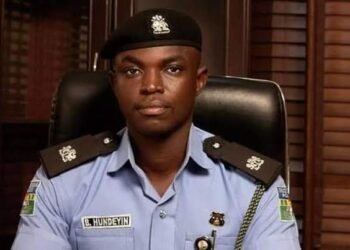 What to Do if You Must Send Nude Photos —Lagos PPRO | METROWATCH