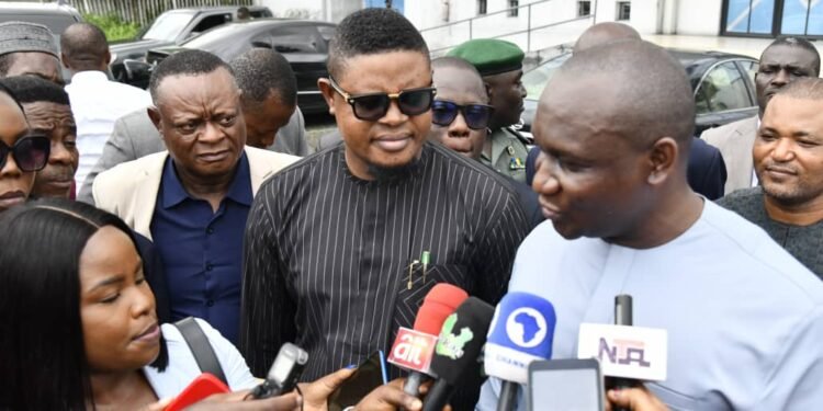 *The NDDC Managing Director, Chief Samuel Ogbuku, (Right) speaking after inspecting facilities at the Rivers ICT Centre in Port Harcourt. In the middle is the Rivers State Commissioner for Youth Development, Dr. Chisom Gbali.