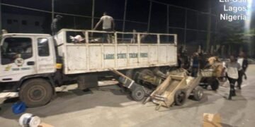 PHOTOS | Lagos Task Force Dislodges Street Traders, Arrests 18 | METROWATCH