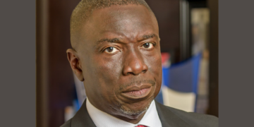 VIDEO – EDO 2024 | Asue Ighodalo, Obaseki-backed Governorship Aspirant, Addresses His Kinsmen Through Interpreter | METROWATCH