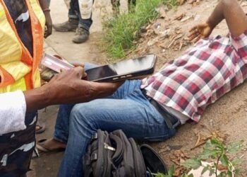 PHOTOS | One Died, Four Injured as Truck, Bus Collide in Lagos | METROWATCH