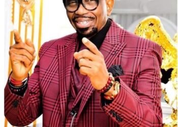 Oborevwori Celebrates Pastor Ayo Oritsejafor on Birth Anniversary | METROWATCH