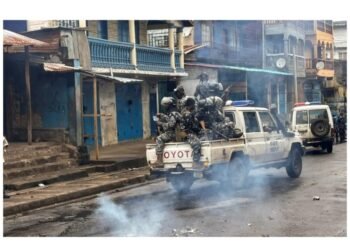 Sierra Leone Govt Declares Nationwide Curfew over Military Breach | METROWATCH