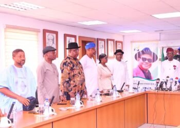 Nyesom Wike Roars!  I’m Governor of FCT — denies demanding 25% IGR in Rivers  | METROWATCH