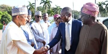 President Bola Tinubu Harps on Synergy, Receives President Talon of Benin Republic | METROWATCH
