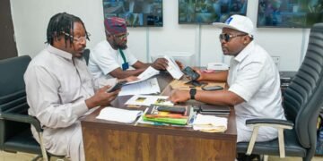 Bullion Records CEO, Ajadi Extends Heartfelt Wishes to Eedris Abdulkareem on Legendary Birthday Bash | METROWATCH