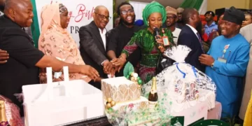 Management, Staff of FCTA, FCDA Fete Nyesom Wike at 56 | METROWATCH