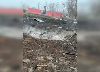 Russia Accidentally Bombs Own Village Near Ukraine | METROWATCH