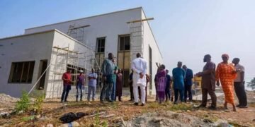 PHOTOS | Minister Inspects Facilities Ahead Of Automated Passport Applications | METROWATCH