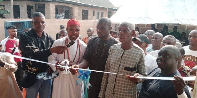 *The traditional ruler of Ottah-Igbanke, Orhionmwon Local Government Area of Edo State, HRH, Dr Julius Isitor (2nd left) cutting the tape as he commissions I and O Table Water factory in Agbor, Ika South Local Government Area of Delta State. Third left is the Managing Director of the Factory, Mr. Friday Ogochukwu.