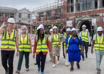 Kemi Badenoch, UK Minister for Trade and Business Visits Country’s First Independent School in West Africa | METROWATCH