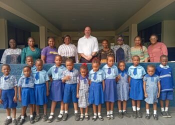 CSR: Lagos School Gives Julius Berger ‘Heartfelt Appreciation’ Award | METROWATCH
