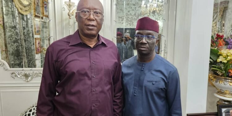 *Former governor of Edo State, Prof (Senator) Oserheimen Osunbor (l) and APC governorship candidate in the Sept 21 election in Edo state, Senator Monday Okpebholo (r) when the latter visited the former at his residence.