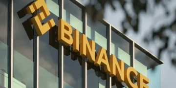 Experts Advise Nigerians on Investment Options Following Government’s Clampdown on Binance | METROWATCH
