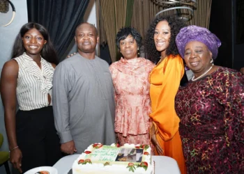 Nigerians in Diaspora Celebrate  Egopija, Out-going Consular-General in New York | METROWATCH