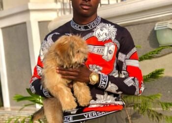 Nigerian Man Spends 23 Hours Buried Alive in Coffin | METROWATCH