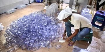 PHOTOS | NAFDAC Shuts Water Factories in Lagos | METROWATCH