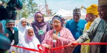 Hajia Rabi Salisu, Kaduna Human Services Commissioner, Inaugurates New Health Centre | METROWATCH