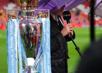 Premier League Final Games: Identical Trophies to be Sent to Man City, Arsenal | METROWATCH