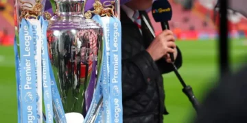 Premier League Final Games: Identical Trophies to be Sent to Man City, Arsenal | METROWATCH